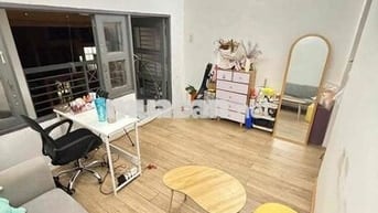 CHO THUÊ CHDV GẦN ĐƯỜNG LÂM VĂN BỀN (1PN, Tách Bếp, Tách PK)