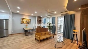 Cho thuê căn 2PN.2WC 85m2 tầng cao thoáng giá còn TL ở ngay