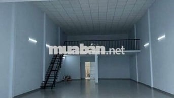 NHÀ XƯỞNG ĐẸP , MẶT TIỀN XE TẢI THÔNG TỨ HƯỚNG GẦN NGÃ NĂM VL
