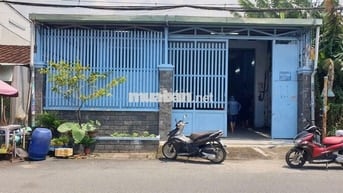 HOT- Bán gấp nhà 9.5x40, đổ lửng, đường 10m, gần chợ Xuân Thới Thượng