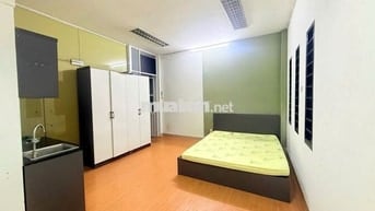 Studio full nội thất, có ban công thoáng – tiện đi Nguyễn Văn Quá, Q12