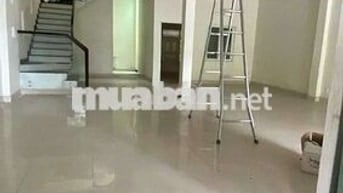 cho thuê nhà Hẻm xe tải kênh 19/5 tân phú DT 8x25m 1trêt,2 lầu, trống.