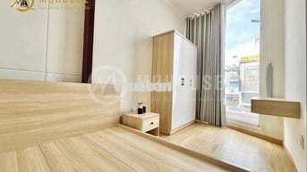 Căn hộ full nội thất 1PN tách bếp ban công ngay ngã tư Hàng Xanh