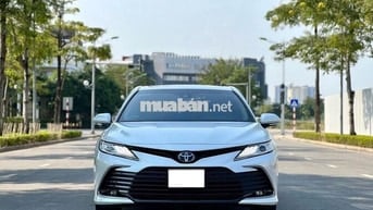 Toyota Camry 2023 bản 2.0Q - 30,000 KM siêu đẹp.