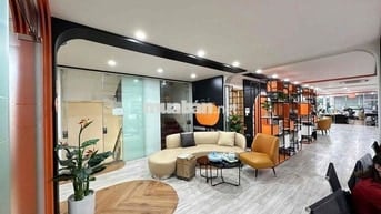 Chính chủ cho thuê văn phòng tại Láng Hạ 170m2 giá 26t nhà mới keng