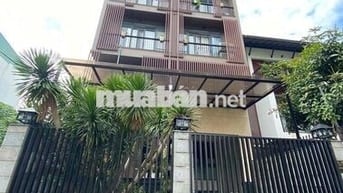 Bán Nhà Hoàng Hoa Thám, 45m2 - 5 tầng, 4PN + 4WC NT Xịn, Hẻm Ôtô Lớn.
