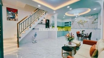 BÁN NHÀ NGAY PHẦN MỀM QUANG TRUNG - QUỐC LỘ VÀO 10M - GIÁ: 1,298 TỶ