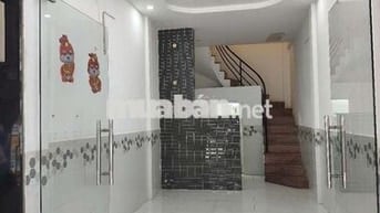 Cho thuê nhà nguyên căn mặt tiền đường số 8
