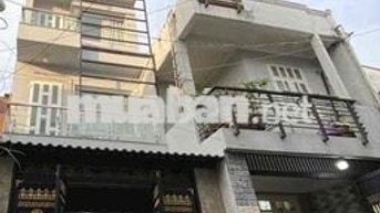 Căn hộ dịch vụ 9 phòng, 5 tầng, doanh thu 45tr/tháng