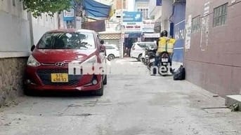 Chỉ 6..8T Có Ngay nhà 3 lầu , hxh, 4pn-3wc- Dt 55m2-  lạc long quận