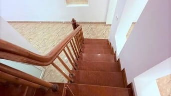 Phố Phú Thượng, Tây Hồ. D/T:61m2. 5T. Giá: nhỉnh 12 tỷ, thuê ở. Lotte 