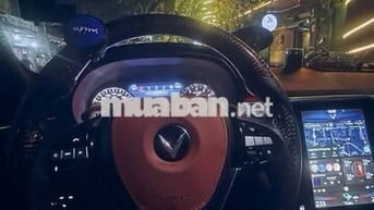 VinFast Lux SA2.0 2019 Premium 2.0 AT - 117000 km