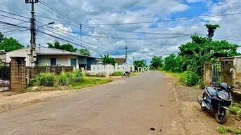 Bán đất mặt tiền đường nhựa buôn kbu