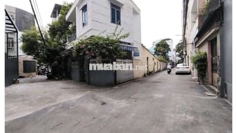 Bán nhà 3 tầng đường oto rộng rãi Ông Ích Khiêm (hải châu) giá 5ty250