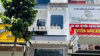 Nhà nguyên căn full nội thất 70m2, 3 phòng ngủ, Thuận Giao, Bình Dương