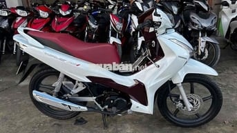 Honda Wave i 125 thái 2023 trắng đỏ ( hỗ trợ góp )