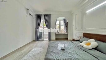 Căn hộ ban công 40m2 ngay Ngã Tư Hàng Xanh - Nguyễn Gia Trí giáp Q1