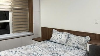 Cho thuê căn hộ Sky Center.DT: 80m² 2PN 2WC full nt.Giá: 17tr/th.