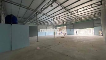 cho thuê kho xưởng 400m2 bà điểm