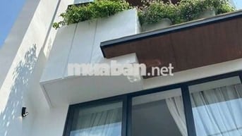 Cho thuê nhà kiệt oto Nguyễn Hoàng