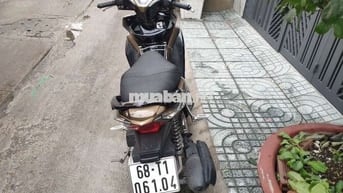 Do dư xe nên cần bán xe nhà đang đi máy rất êm
