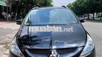 Mitsubishi Grandis 2008 2.4 AT - LOGO VÀNG rat đep