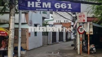 Mặt Tiền hẻm 661 đường 30/4  lộ oto. Dt 100m2