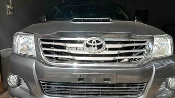 TOYOTA HILUX G 3.0L 4x4 MT NHẬP KHẨU