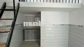 DUPLEX CỬA SỔ TRỜI KẾ BÊN CÓ BAN CÔNG Ở ĐẦU GÒ VẤP SÁT BÊN BÌNH THẠNH