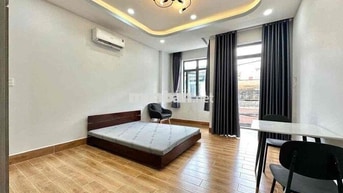 🍎STUDIO BAN CÔNG - CỬA SỔ , THANG MÁY NGAY KHUÔNG VIỆT , GIÁP Q11 👉