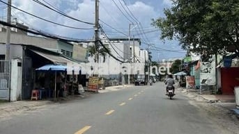 2 TẦNG 2PN LÂM THỊ HỐ QUẬN 12 HXH CHÀO 4,6 TỶ