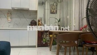 Bán nhà Âu Dương Lân( DT:40.1 m2, DTSD: 140m2 ,3 phòng ngủ, 3 WC)