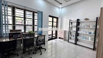 Cho thuê Nguyên căn thang máy, máy lạnh, hầm để xe  Cityland Gò Vấp