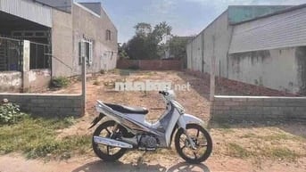 CẦN TIỀN SANG LẠI MẢNH ĐẤT THỔ CƯ