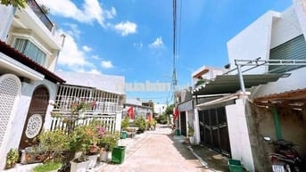 Kiệt Ôtô Bình Kỳ giá tốt cho a/c xây nhà