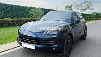 Cần bán Porsche Cayenne 2011 - bảo hành 1 năm