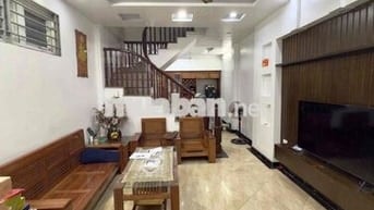 Lô góc Trường Chinh, 2 thoáng, ngõ ba gác, nhà dân xây. 46mx5T. 8,3 ty