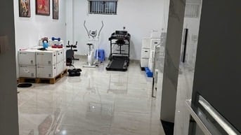 bán nhà Phú Nhuận ; 6x13m . kết cấu 2 tầng , giá bán 11,4 tỷ bớt lộc