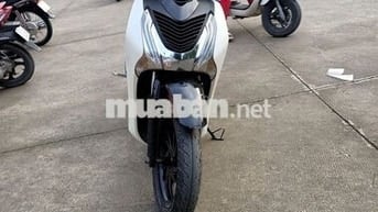Cần bán xe SH150i