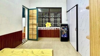 phòng ngủ tach bep giá siêu rẻ full mt mới nămd gần ueh vhu rmit