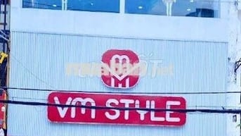➡️ MT Nguyễn Gia Trí (D2) Bình Thạnh – 8x20m, trệt 2 lầu, giá 90 Triệu