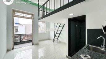 CHO THUÊ PHÒNG BAN CÔNG THOÁNG MÁT Ở ĐƯỢC NHIỀU NGƯỜI CHO ANH CHỊ EM