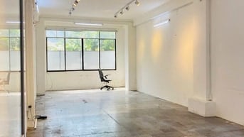 Cho thuê lầu 2 tại 32 Nguyễn Trãi