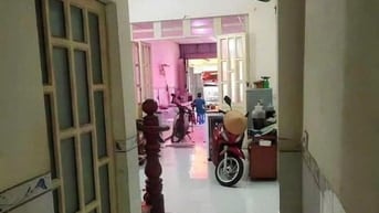 Chú ba bán nhà gấp 680tr,80m2,shr, đường 12m2,sẵn nội thất,dọn ở ngay 