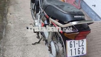 Cần thanh lí xe máy móc êm ru dàng áo đẹp