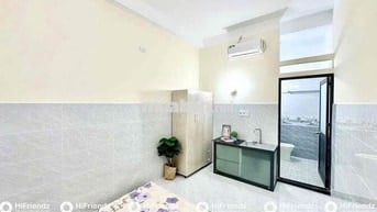 Studio Ngay Giữa Huit và VHu sẵn nội thất mới xây