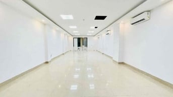 Cho thuê văn phòng tại Võ Văn Dũng 100m2 giá 22t sàn mới keng