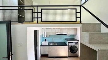 Căn hộ duplex full nội thất cửa sổ trời gần Chợ Bà Chiểu