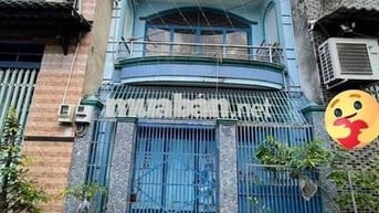 CHỈ 3.35 TỶ CÓ NGAY NHÀ 2TẦNG - 60m2 - KẾ BÊN KHU TÊN LỬA - HXH 5m