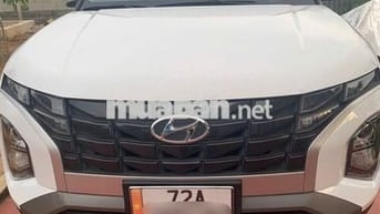 Hyundai Creta Tiêu chuẩn 2022 trắng nhập khẩu